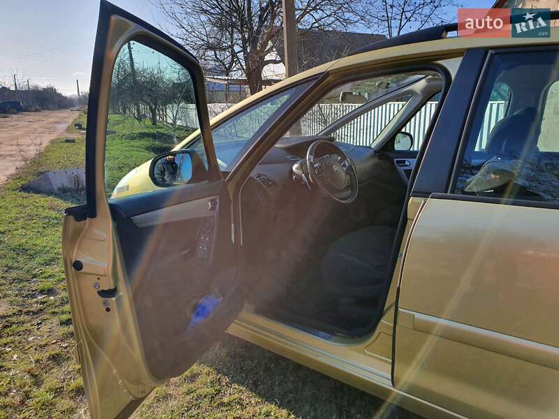 Универсал Citroen C4 Picasso 2007 в Житомире