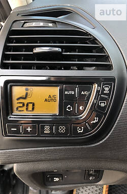 Минивэн Citroen C4 Picasso 2012 в 