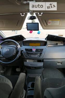 Минивэн Citroen C4 Picasso 2008 в 