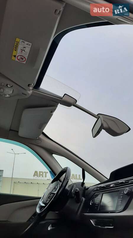 Минивэн Citroen C4 Picasso 2015 в Киеве