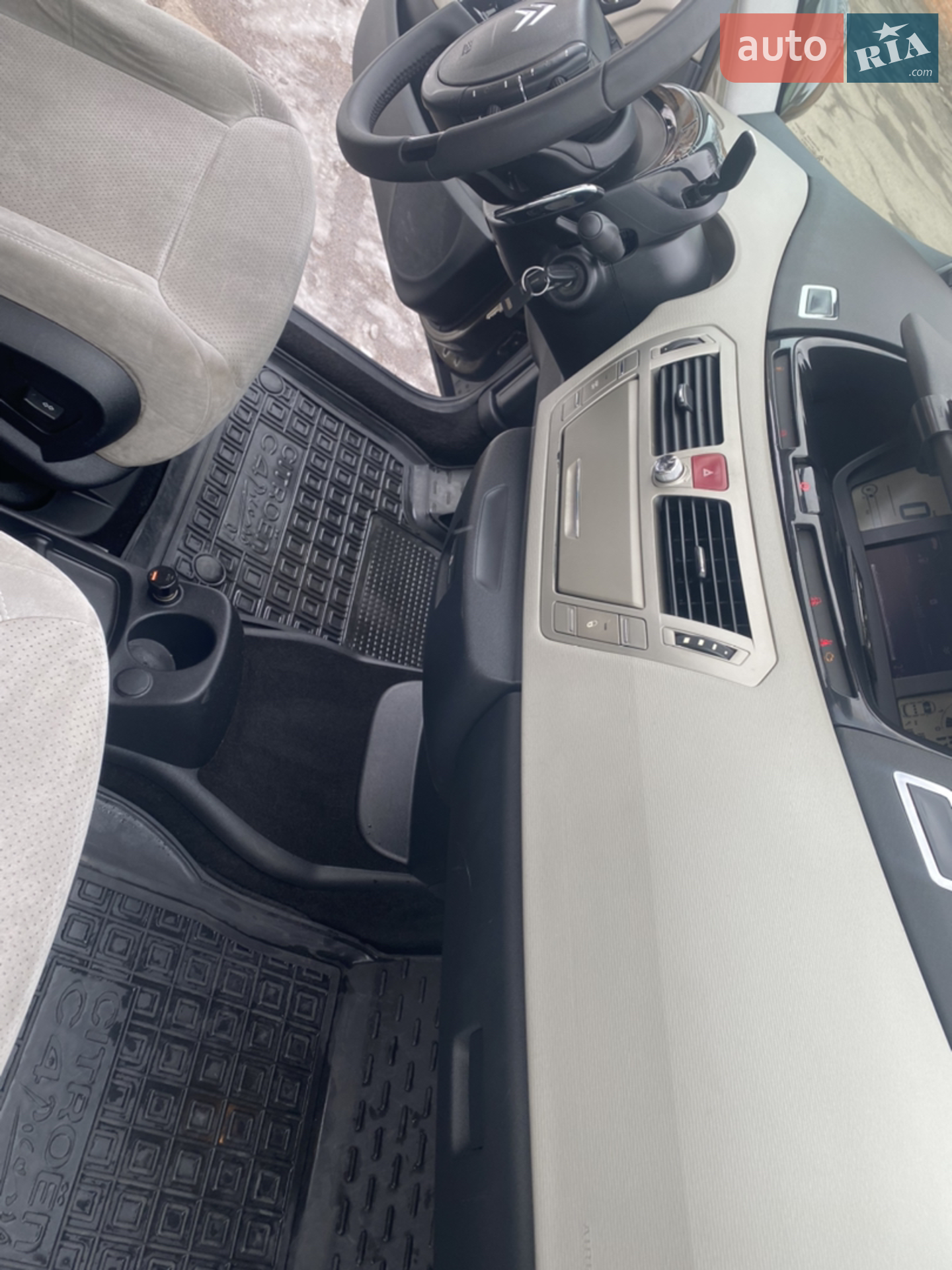 2011 Citroen C4 Picasso - мініатюра 46
