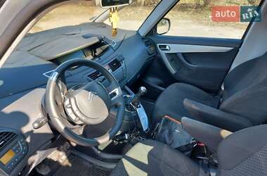 Микровэн Citroen C4 Picasso 2010 в 