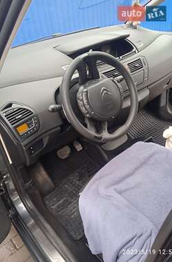 Микровэн Citroen C4 Picasso 2013 в 