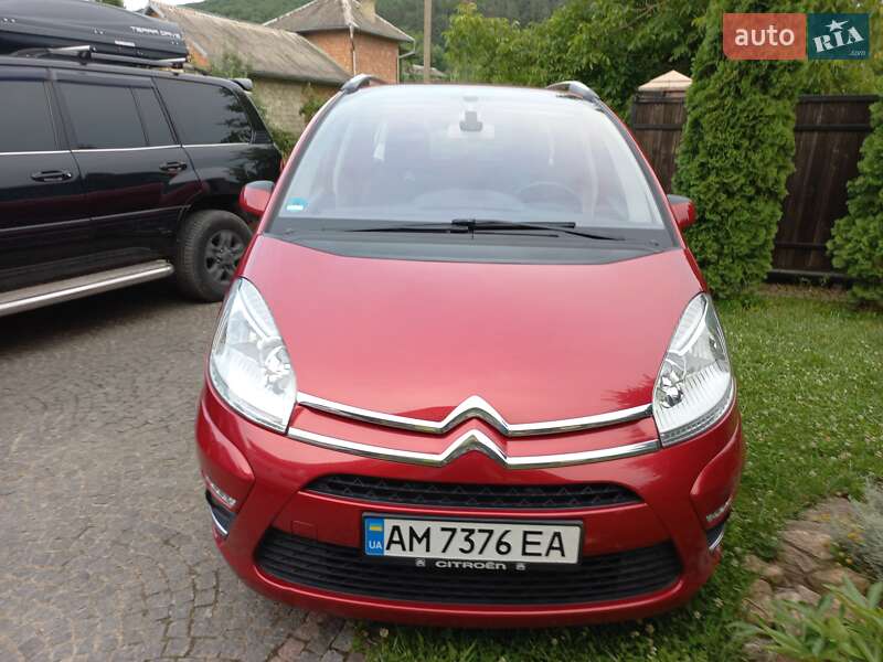 Минивэн Citroen C4 Picasso 2012 в Черновцах