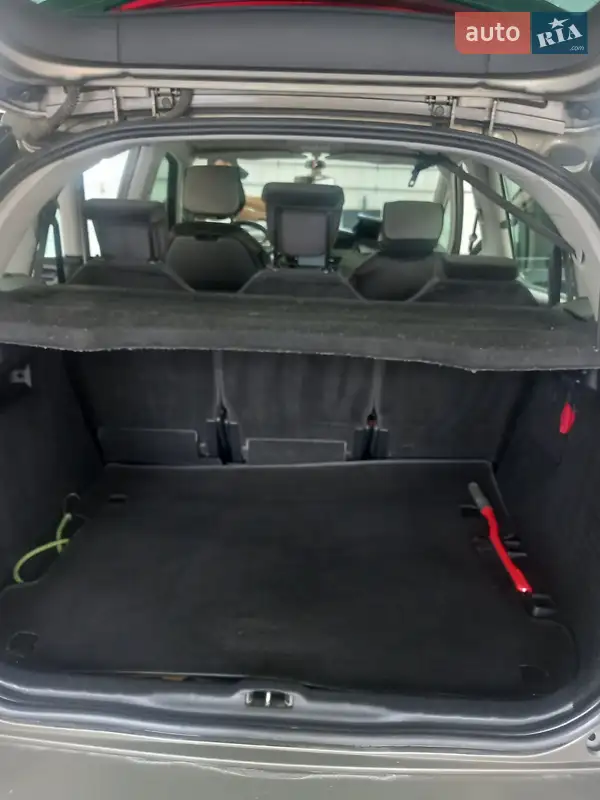 Микровэн Citroen C4 Picasso 2009 в 