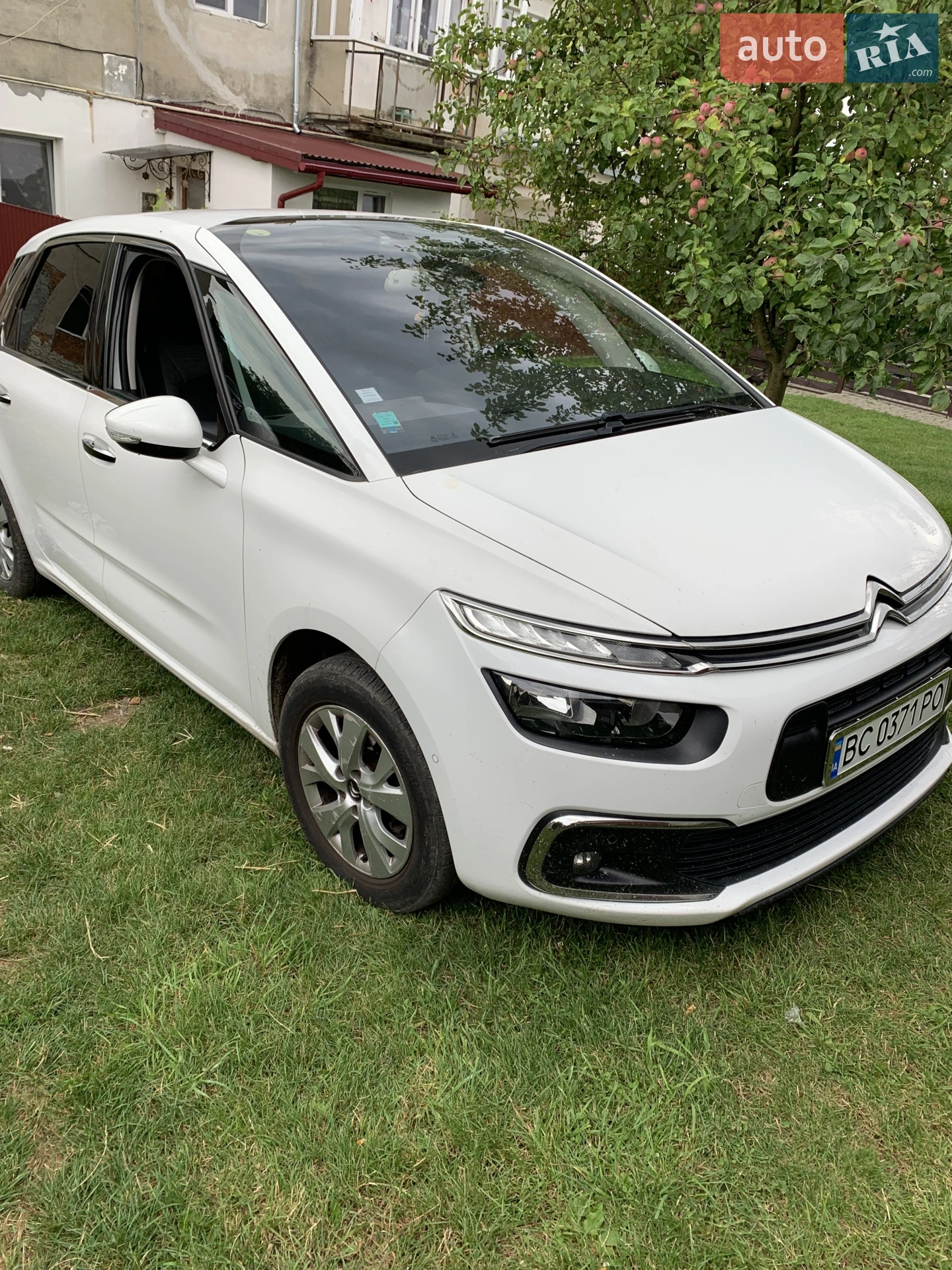 Citroen C4 Picasso 2017 VIN VF73DBHZTHJ819764 фото оголошення 13 з 15