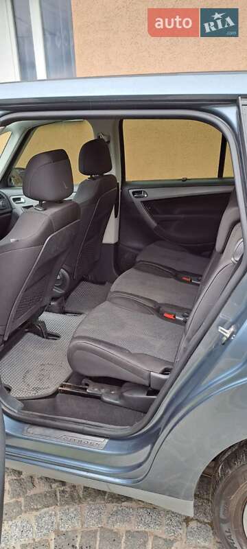 Минивэн Citroen C4 Picasso 2007 в Остроге