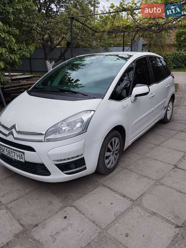 Микровэн Citroen C4 Picasso 2012 в 