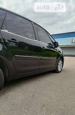Микровэн Citroen C4 Picasso 2009 в 