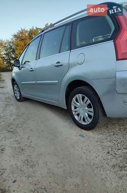 Микровэн Citroen C4 Picasso 2010 в 