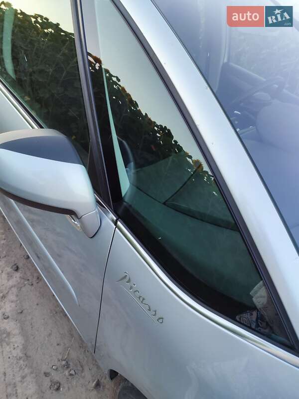 Микровэн Citroen C4 Picasso 2010 в Богуславе фото 25 Микровэн Citroen C4 Picasso 2010 в Богуславе