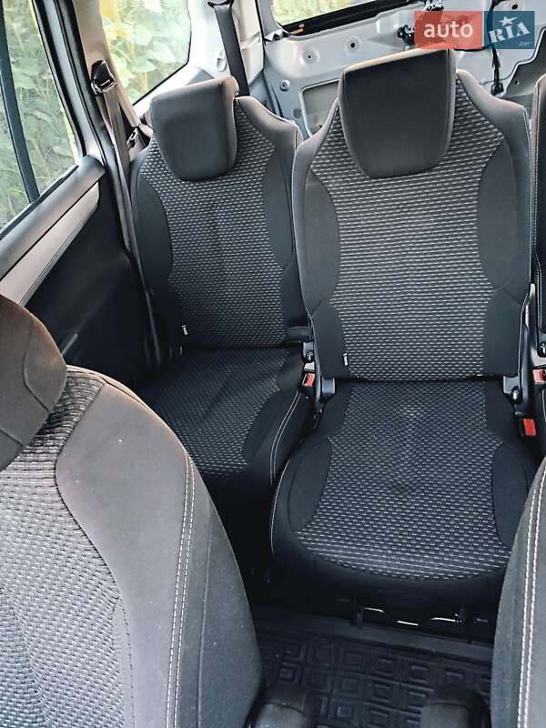 Микровэн Citroen C4 Picasso 2010 в Богуславе фото 33 Микровэн Citroen C4 Picasso 2010 в Богуславе