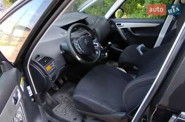 Микровэн Citroen C4 Picasso 2010 в 