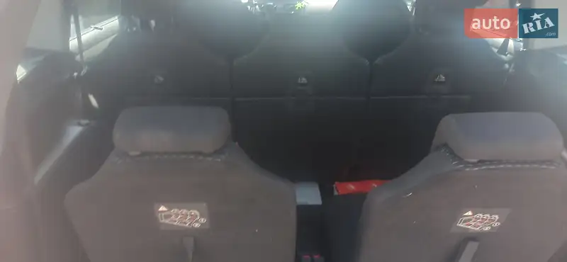 Citroen C4 Picasso 2011 VIN VF7UA9HR8BJ603589 фото оголошення 9 з 48
