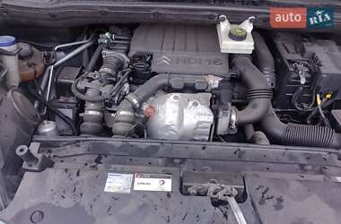 Микровэн Citroen C4 Picasso 2010 в 