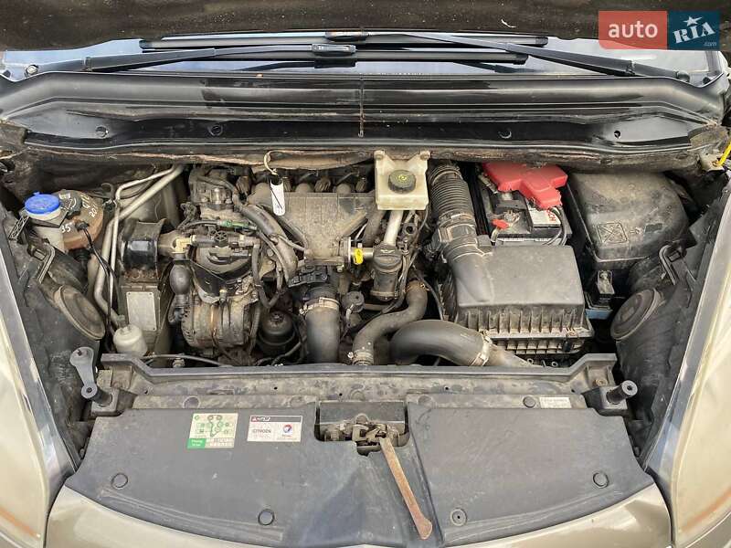 Микровэн Citroen C4 Picasso 2008 в Ужгороде фото 10 Микровэн Citroen C4 Picasso 2008 в Ужгороде