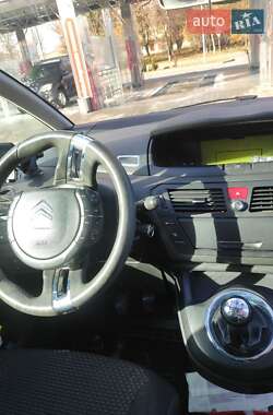 Микровэн Citroen C4 Picasso 2009 в 