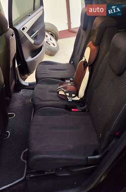 Микровэн Citroen C4 Picasso 2011 в 