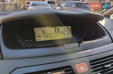 Микровэн Citroen C4 Picasso 2011 в 