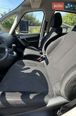Микровэн Citroen C4 Picasso 2012 в 