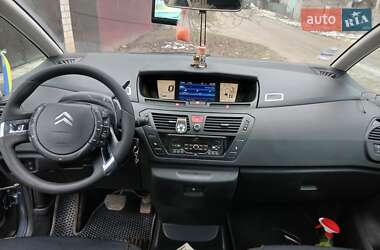 Микровэн Citroen C4 Picasso 2010 в 