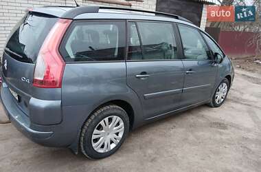 Микровэн Citroen C4 Picasso 2010 в 