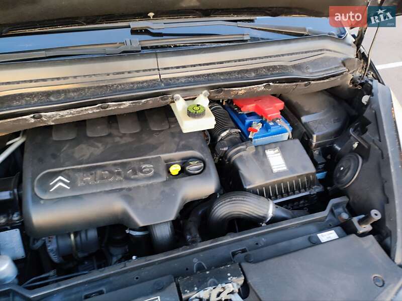 Минивэн Citroen C4 Picasso 2006 в Ровно