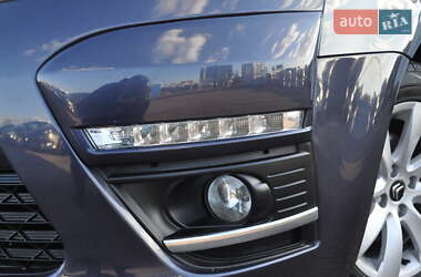 Микровэн Citroen C4 Picasso 2011 в 