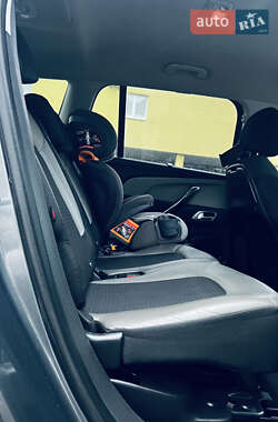Микровэн Citroen C4 Picasso 2015 в 