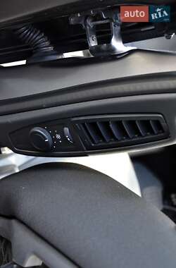 Мікровен Citroen C4 Picasso 2017 в 