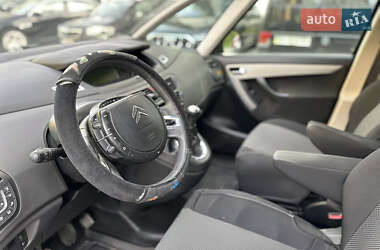 Микровэн Citroen C4 Picasso 2010 в 