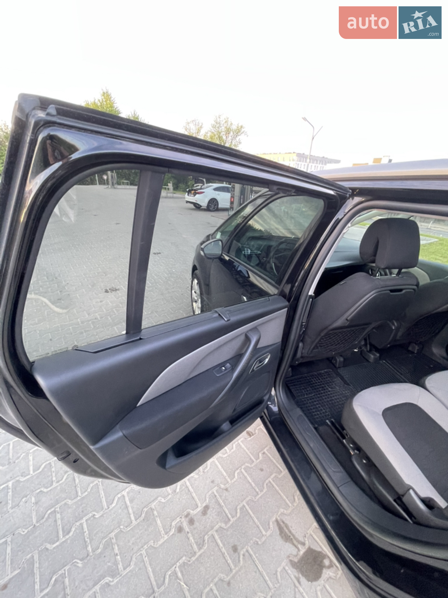 2014 Citroen C4 Picasso - мініатюра 36