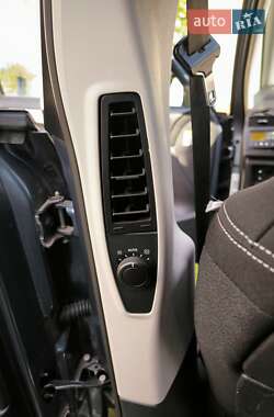 Микровэн Citroen C4 Picasso 2010 в 