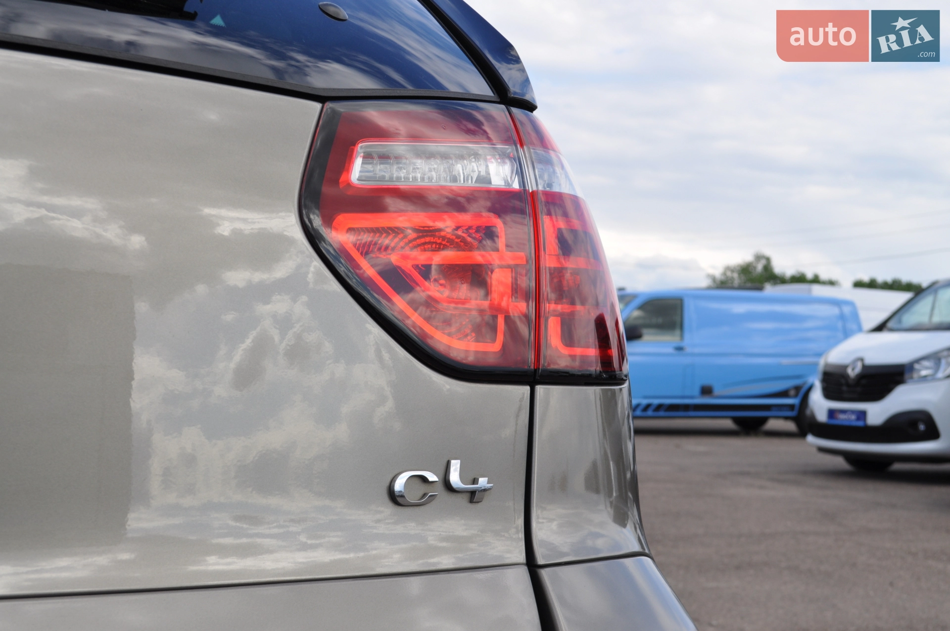 2011 Citroen C4 Picasso - мініатюра 22