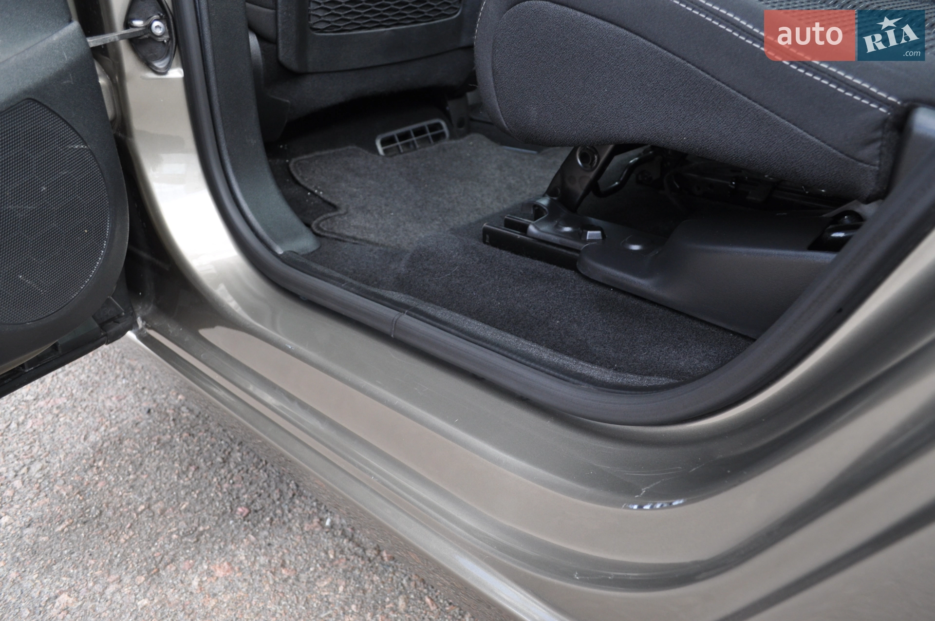 2011 Citroen C4 Picasso - мініатюра 35