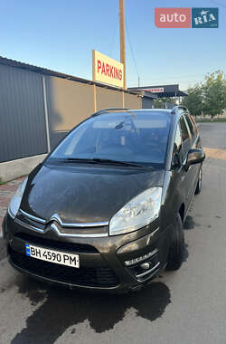 Микровэн Citroen C4 Picasso 2010 в 