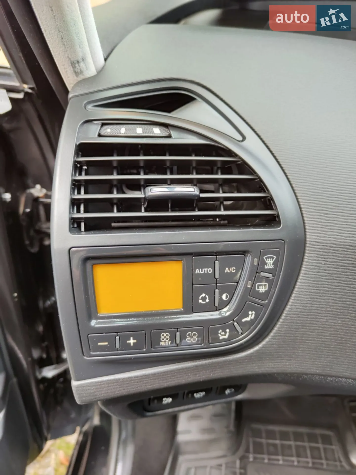 2013 Citroen C4 Picasso - мініатюра 8