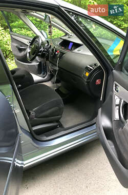 Микровэн Citroen C4 Picasso 2009 в 