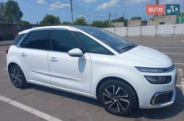 Мікровен Citroen C4 Picasso 2017 в 