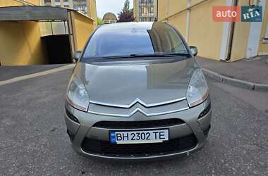 Микровэн Citroen C4 Picasso 2010 в 