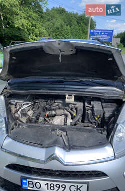 Микровэн Citroen C4 Picasso 2011 в 