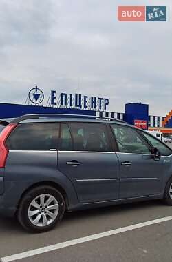 Микровэн Citroen C4 Picasso 2012 в 