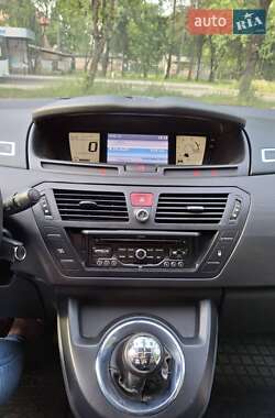 Микровэн Citroen C4 Picasso 2010 в 