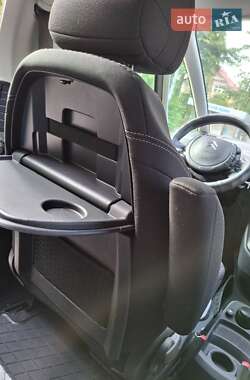 Микровэн Citroen C4 Picasso 2010 в 