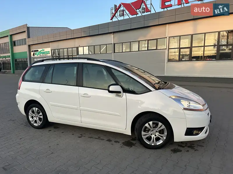 Citroen C4 Picasso 2009 VIN VF7UA5FXH9J324912 фото оголошення 15 з 49