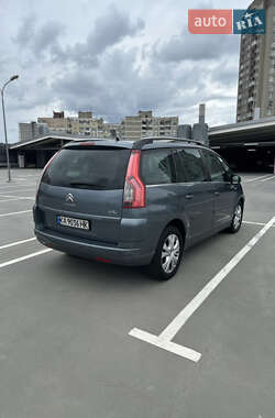 Микровэн Citroen C4 Picasso 2011 в 
