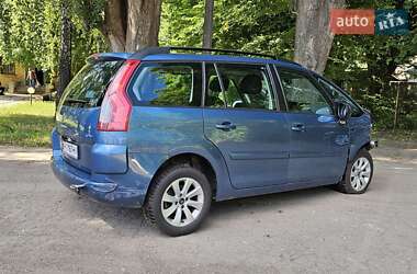 Микровэн Citroen C4 Picasso 2010 в 