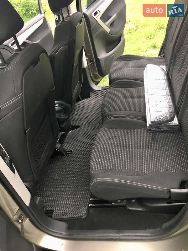 Минивэн Citroen C4 Picasso 2007 в Ровно