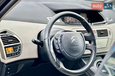 Микровэн Citroen C4 Picasso 2011 в 