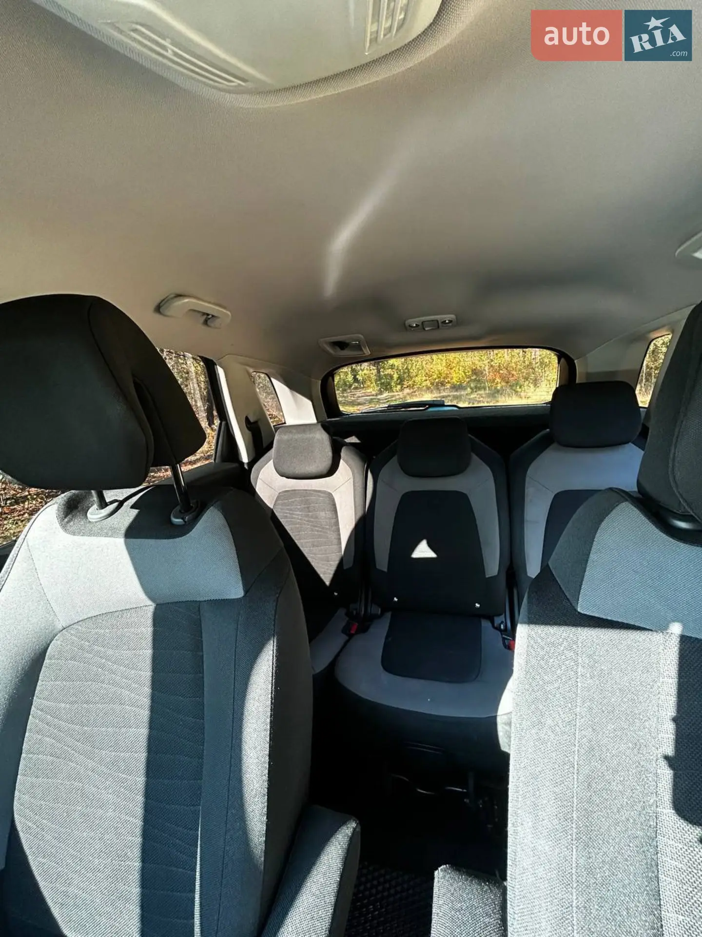 2015 Citroen C4 Picasso - мініатюра 22